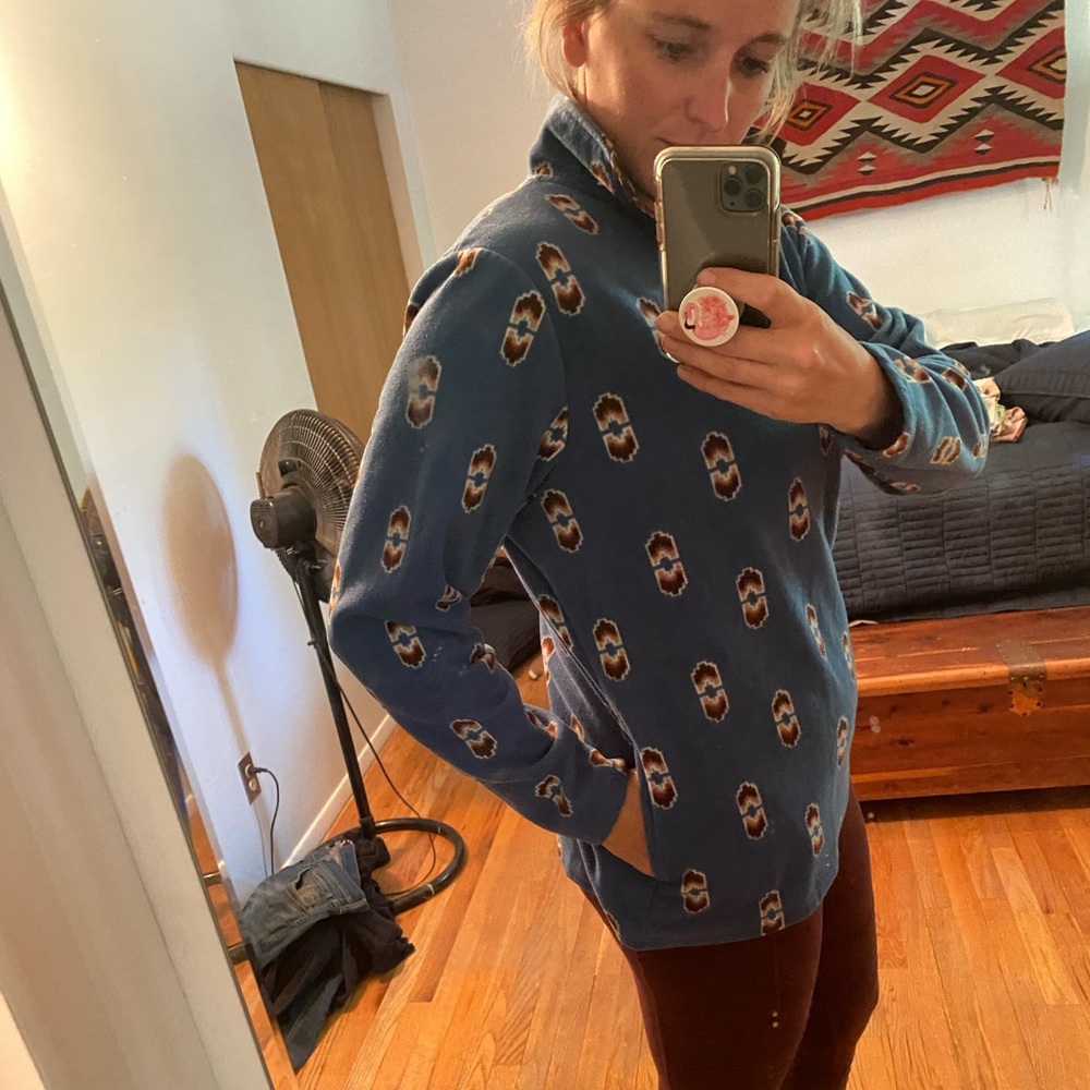 Wrangle fleece sweater